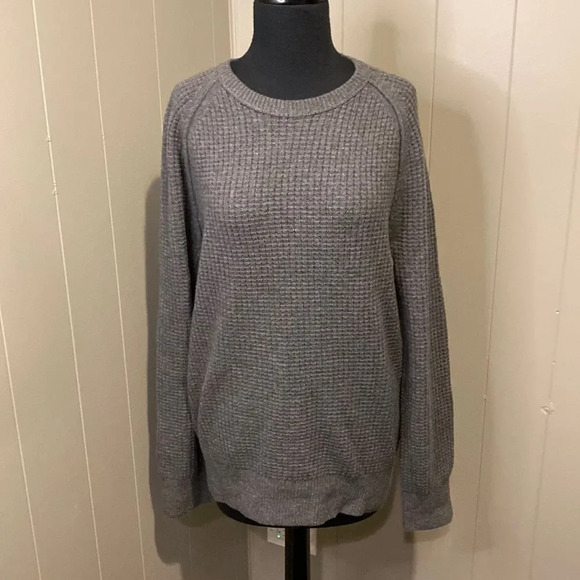 NWT J Crew Medium Filpucci Wool Grey Sweater Waffle Knit - Picture 1 of 6